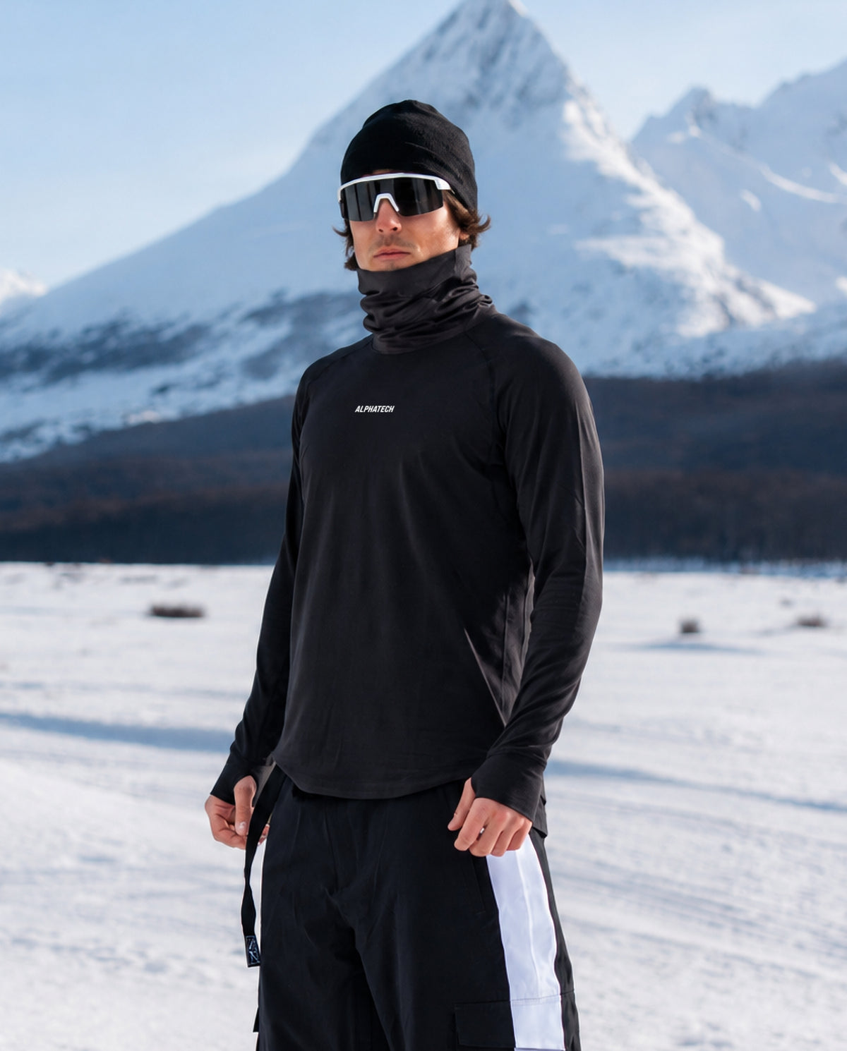 Long Neck Base Layer: Black