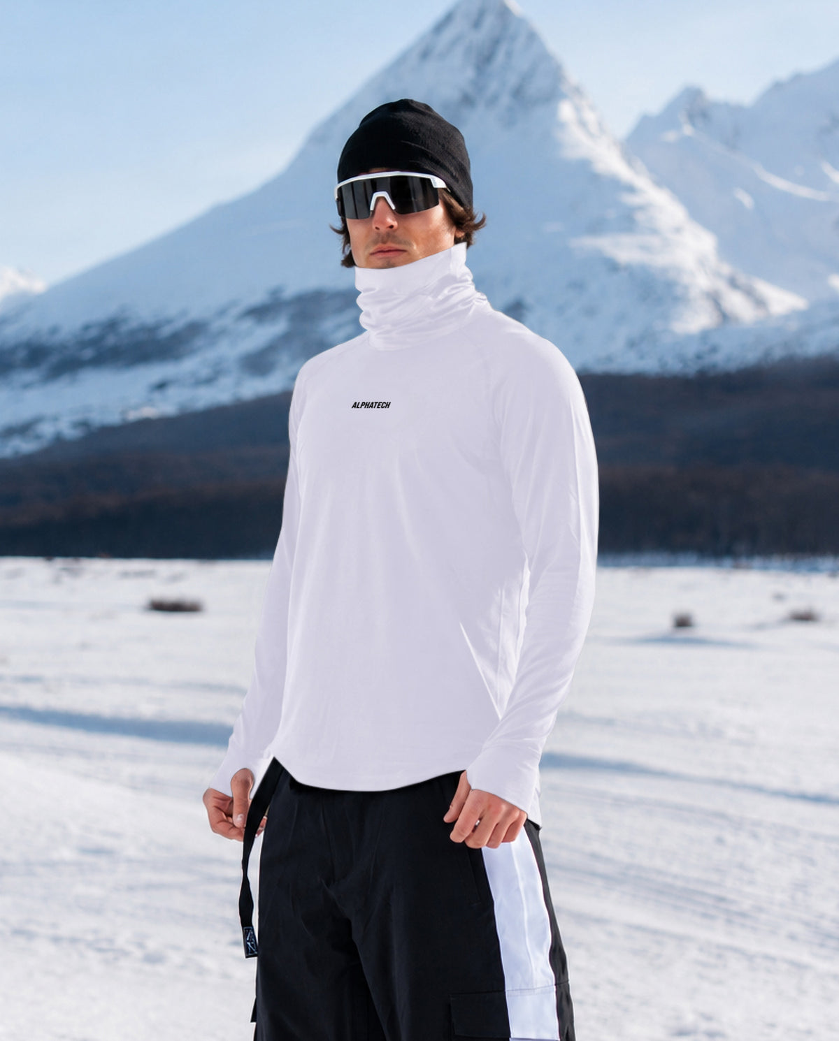 Long Neck Base Layer: White